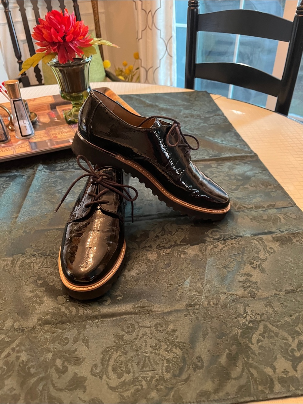 Franco Sarto Black Patent Oxford Flats with Tan Trim